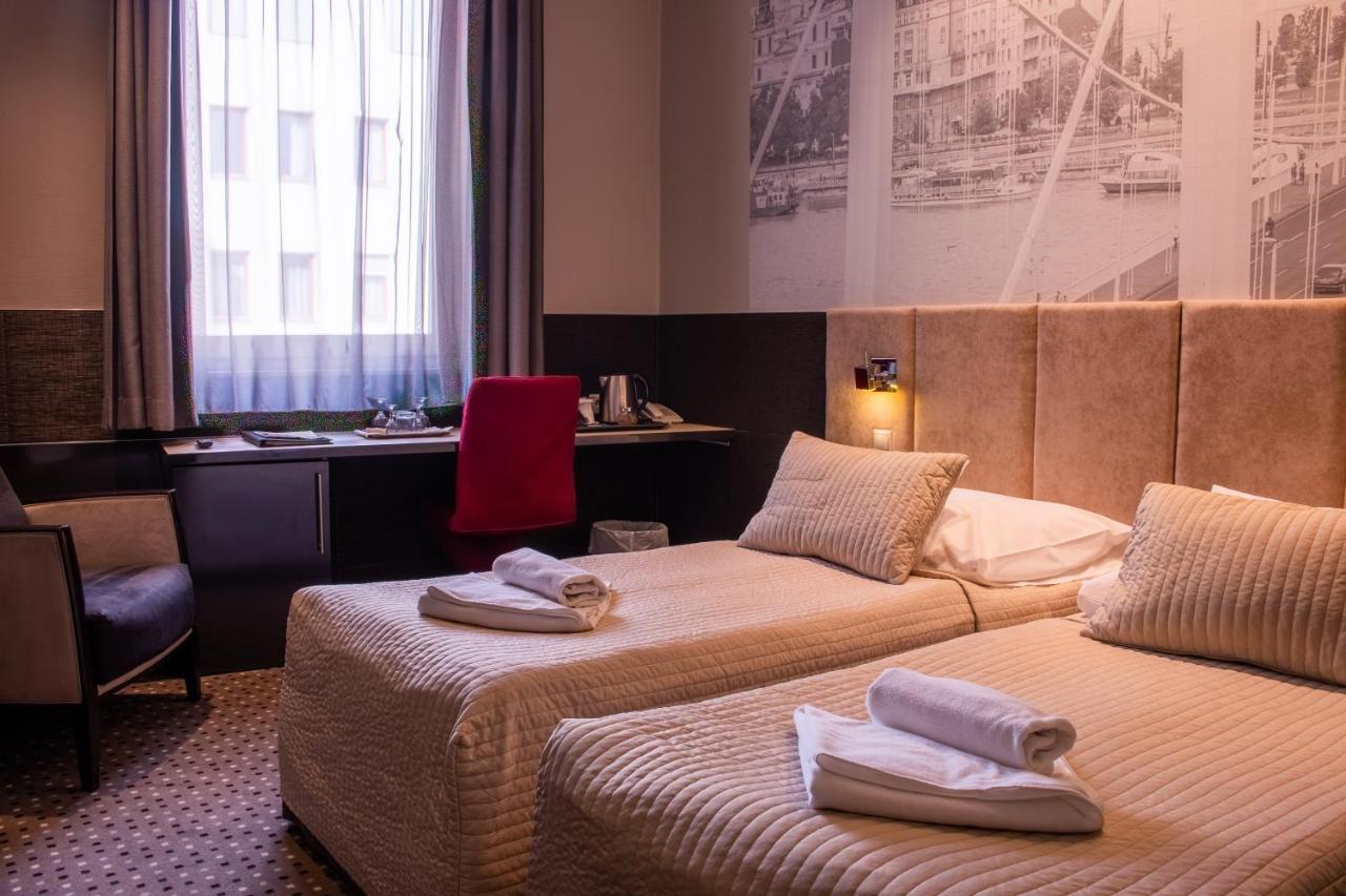 Carat Boutique Hotel 4*